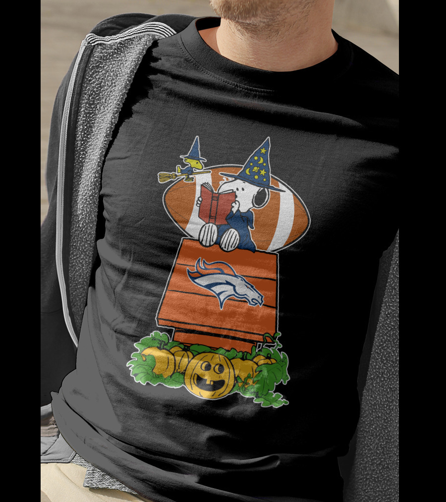 Denver Broncos Snoopy Halloween Football Wizard Pumpkin Scene T-Shirt