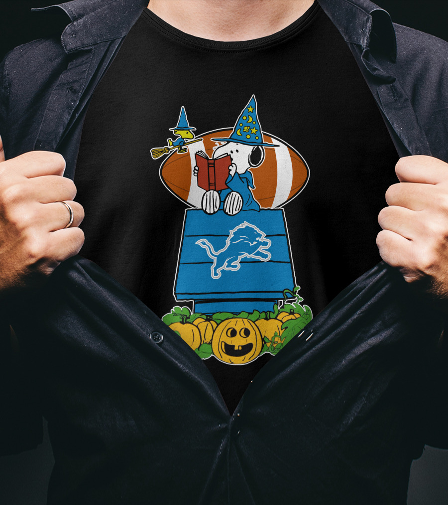 Detroit Lions Snoopy Halloween Peanuts Football Pumpkin House T-Shirt