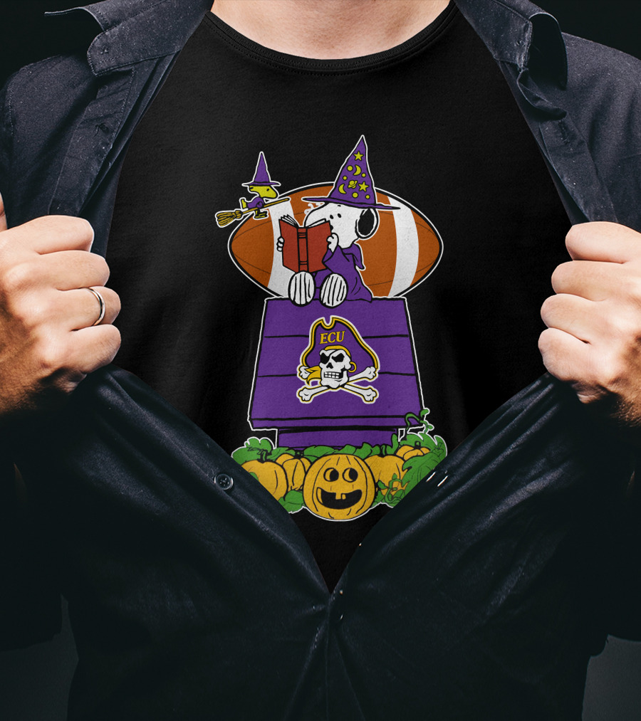 East Carolina Pirates Snoopy Halloween Ecu Football Doghouse Pumpkin T-Shirt