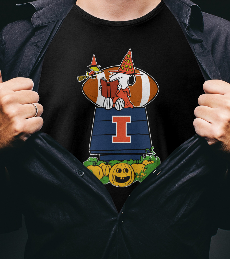 Illinois Fighting Illini Snoopy Halloween Witch Hat Football Pumpkins T-Shirt
