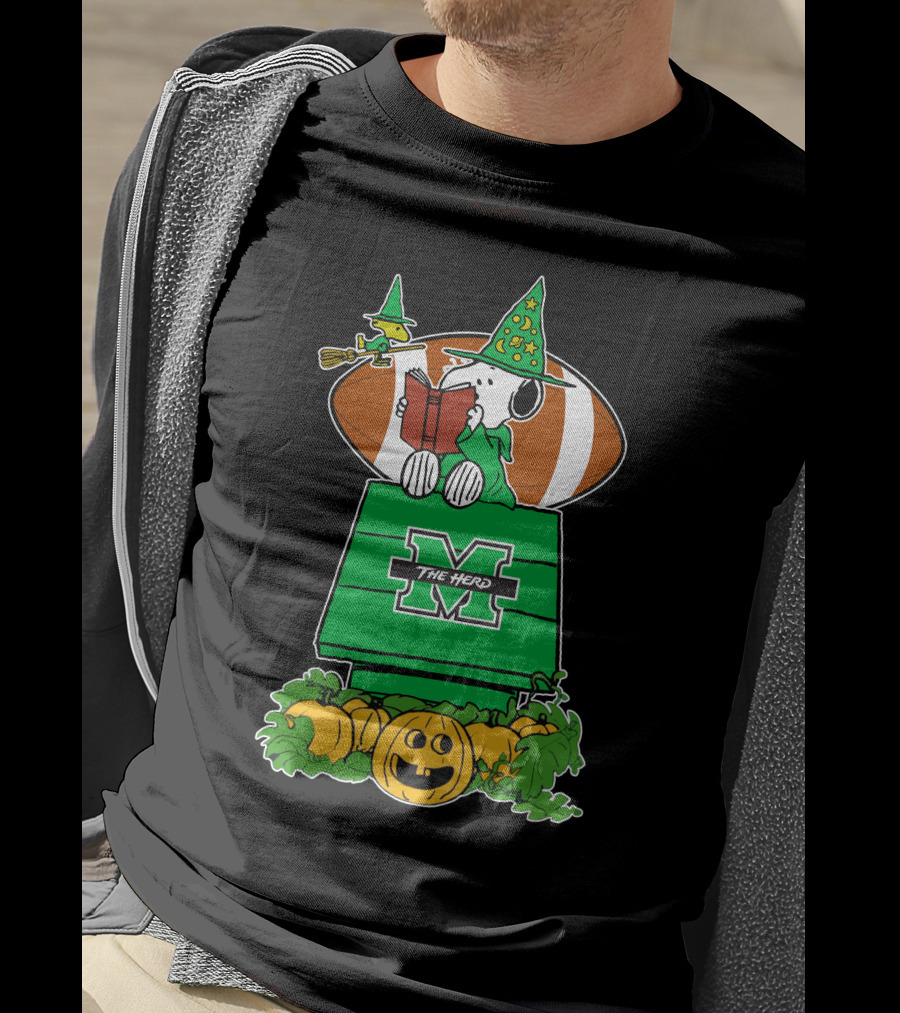 Marshall Thundering Herd Snoopy Halloween Witch Reading Book And Football T-Shirt