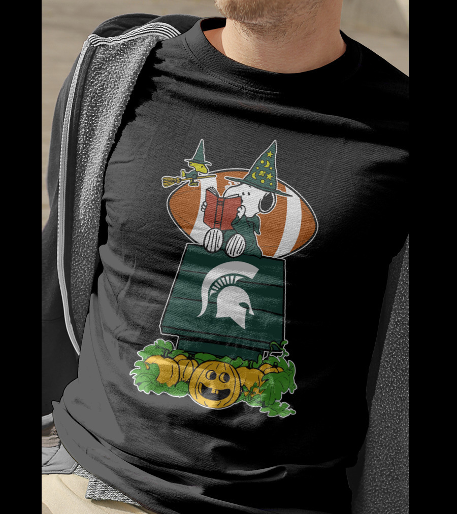 Michigan State Spartans Snoopy Halloween Football Pumpkin House T-Shirt