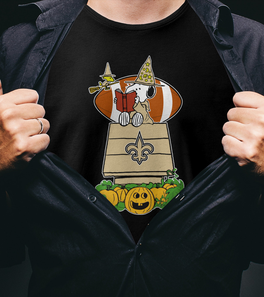 New Orleans Saints Snoopy Halloween Peanuts Witch Football Pumpkin Woodhouse T-Shirt