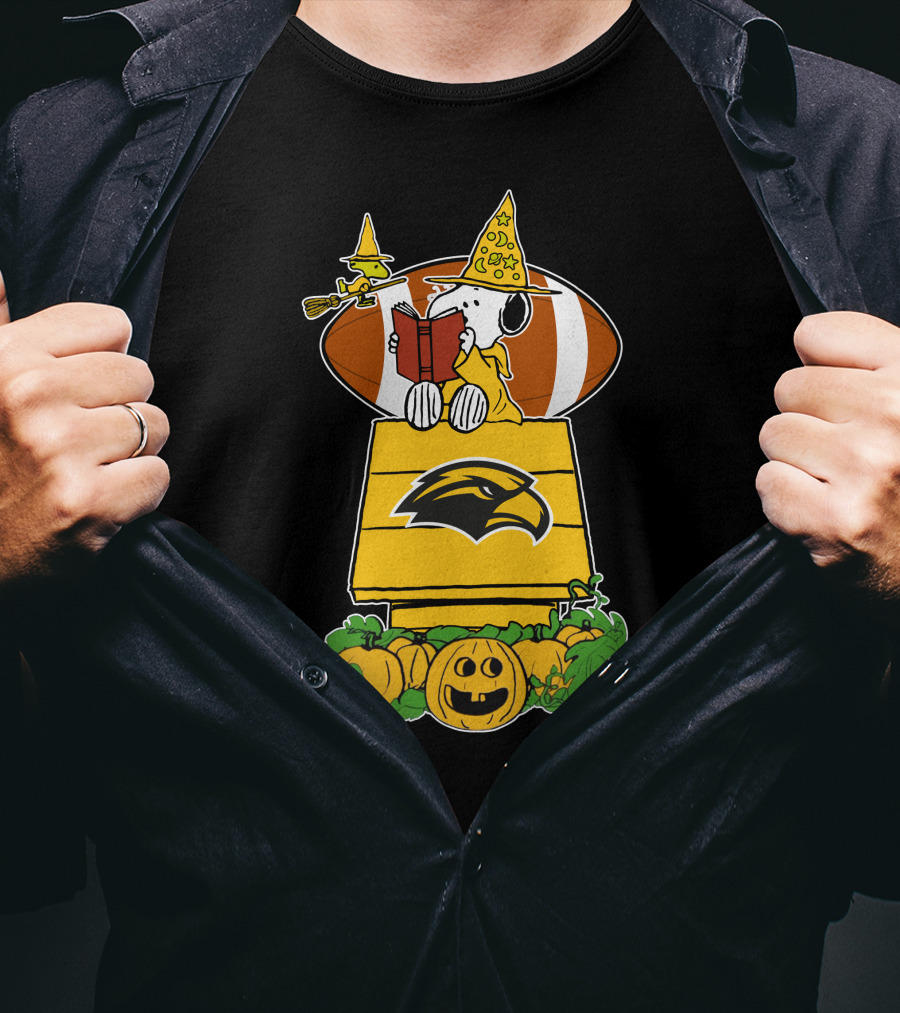 Southern Mississippi Golden Eagles Snoopy Halloween Football Pumpkin House T-Shirt