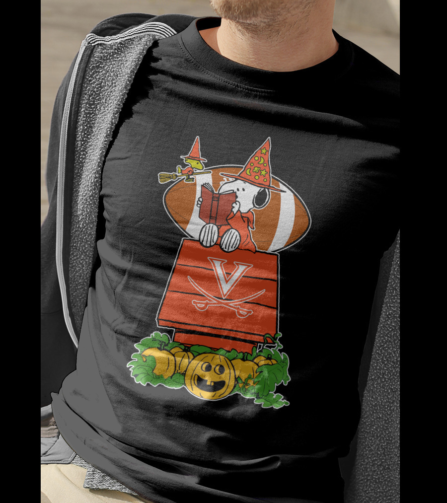 Virginia Cavaliers Snoopy Halloween Witch Football Pumpkin Scene T-Shirt