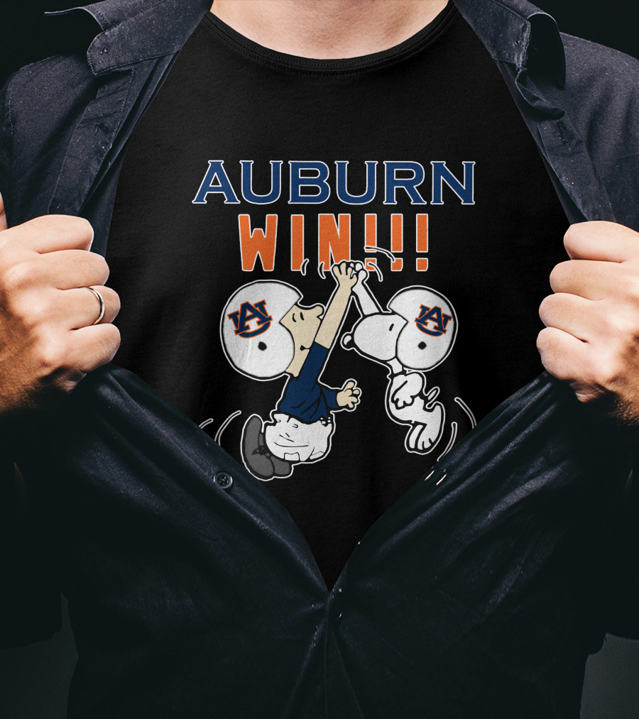 Auburn Tigers Win Peanuts Characters High Five T-Shirt