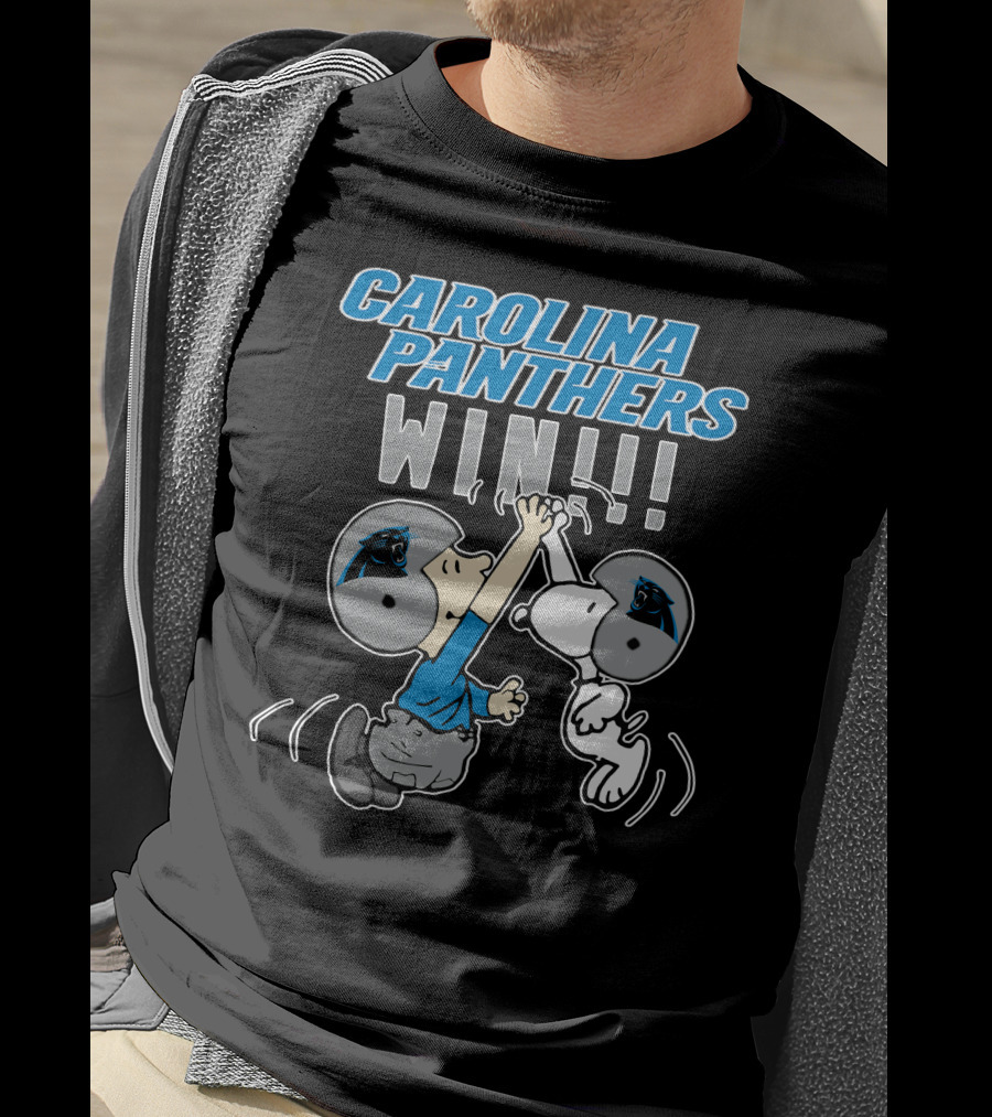 Carolina Panthers Win High Five Celebration Peanuts Characters T-Shirt