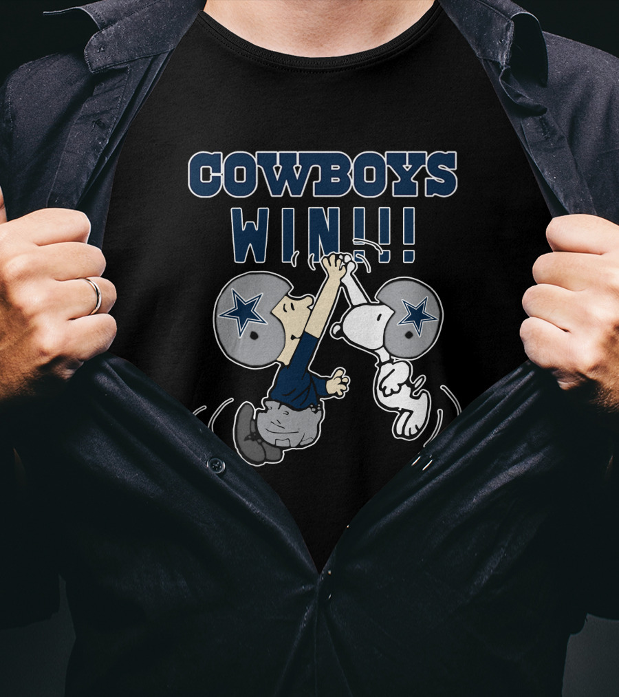 Cowboys Win!! Peanuts High Five Dallas Football Celebration T-Shirt