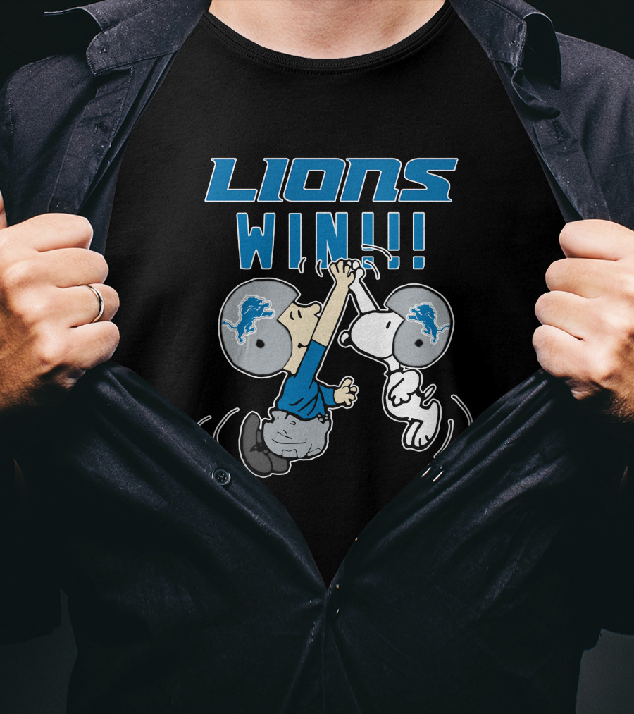 Detroit Lions Win Peanuts Helmet Celebration T-Shirt