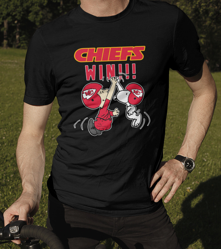 Chiefs Win!!! Kansas City Chiefs Helmet High-Five Football Celebration T-Shirt