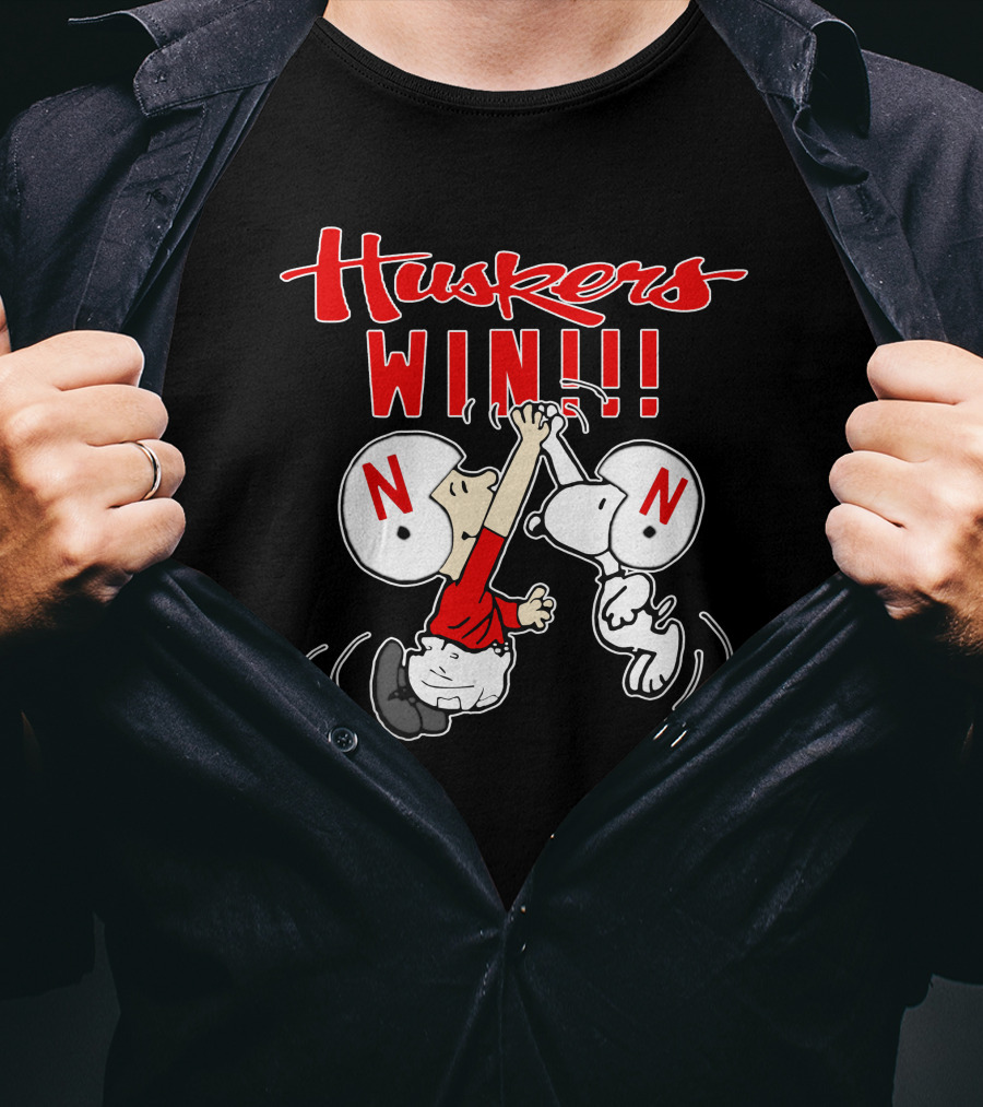 Huskers Win Nebraska Cornhuskers Victory Celebration T-Shirt
