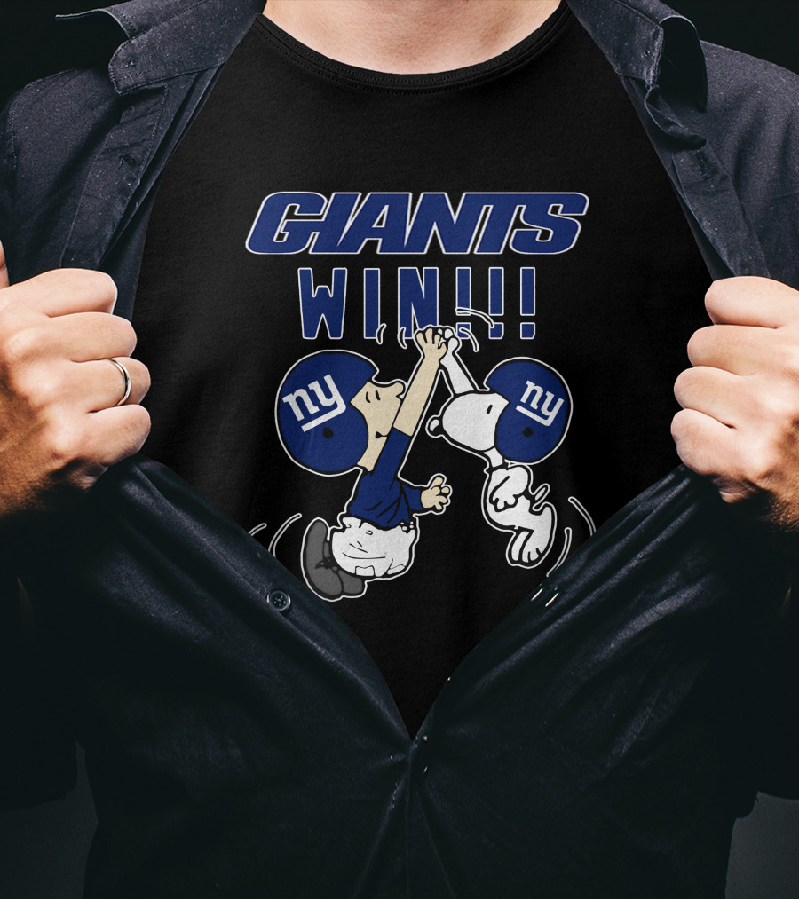Giants Win Ny High Five Peanuts Celebration T-Shirt