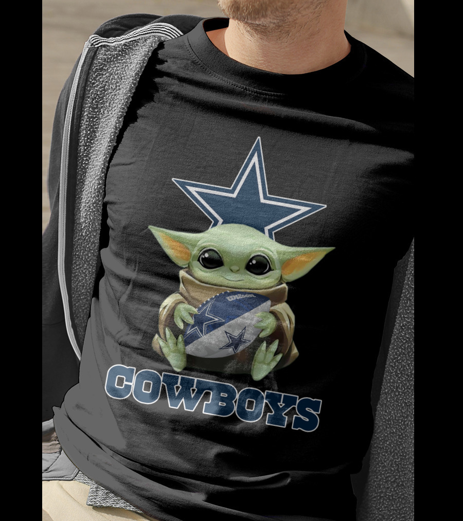 Dallas Cowboys Baby Yoda Football Star T-Shirt