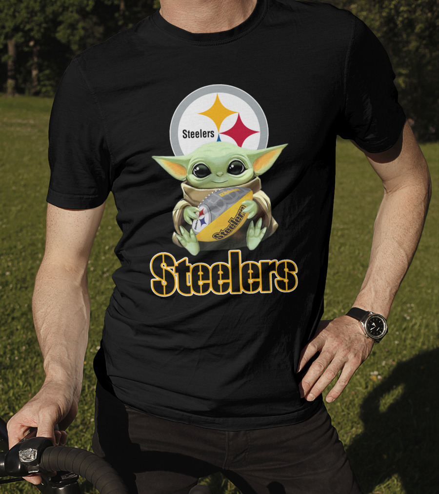 Steelers Baby Yoda Football Fan T-Shirt