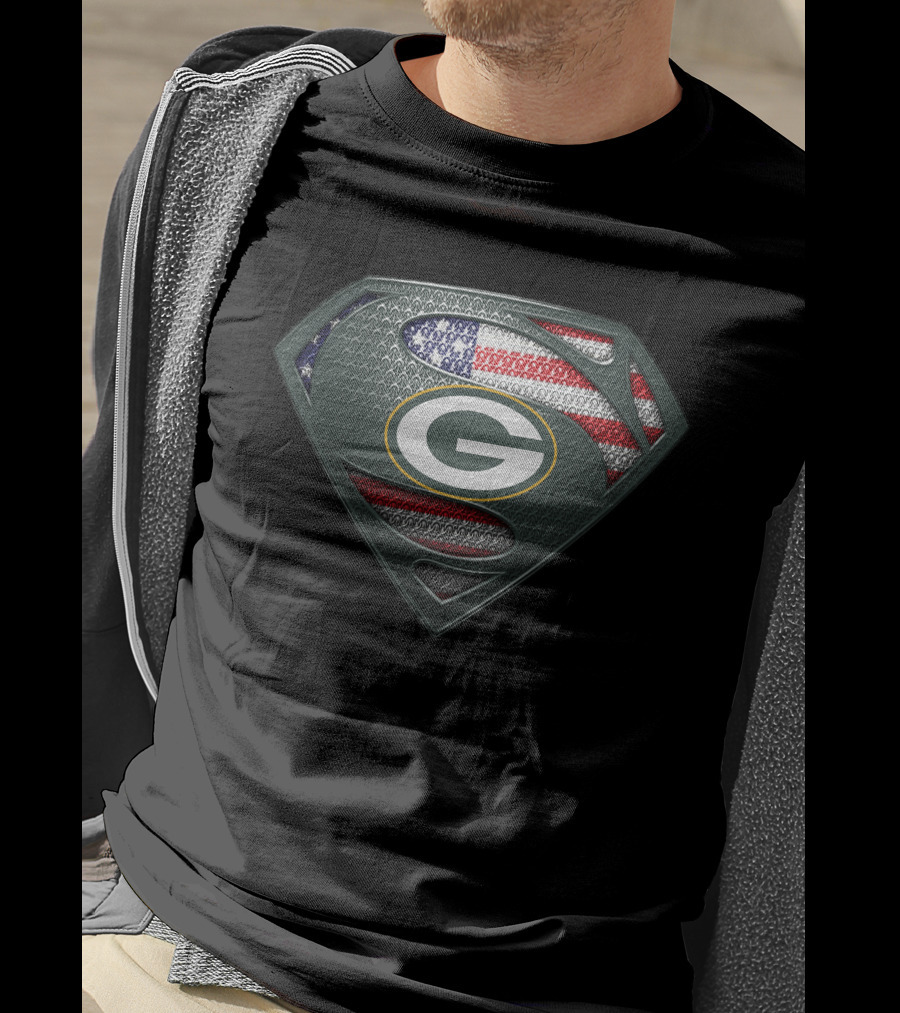 Green Bay Packers Superman American Flag Logo Fan T-Shirt
