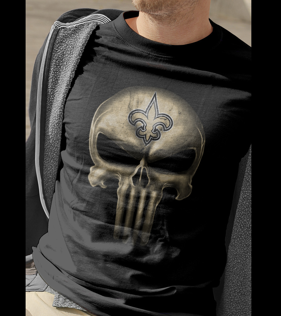 New Orleans Saints Skull Emblem Fleur-De-Lis Iconic Symbol T-Shirt