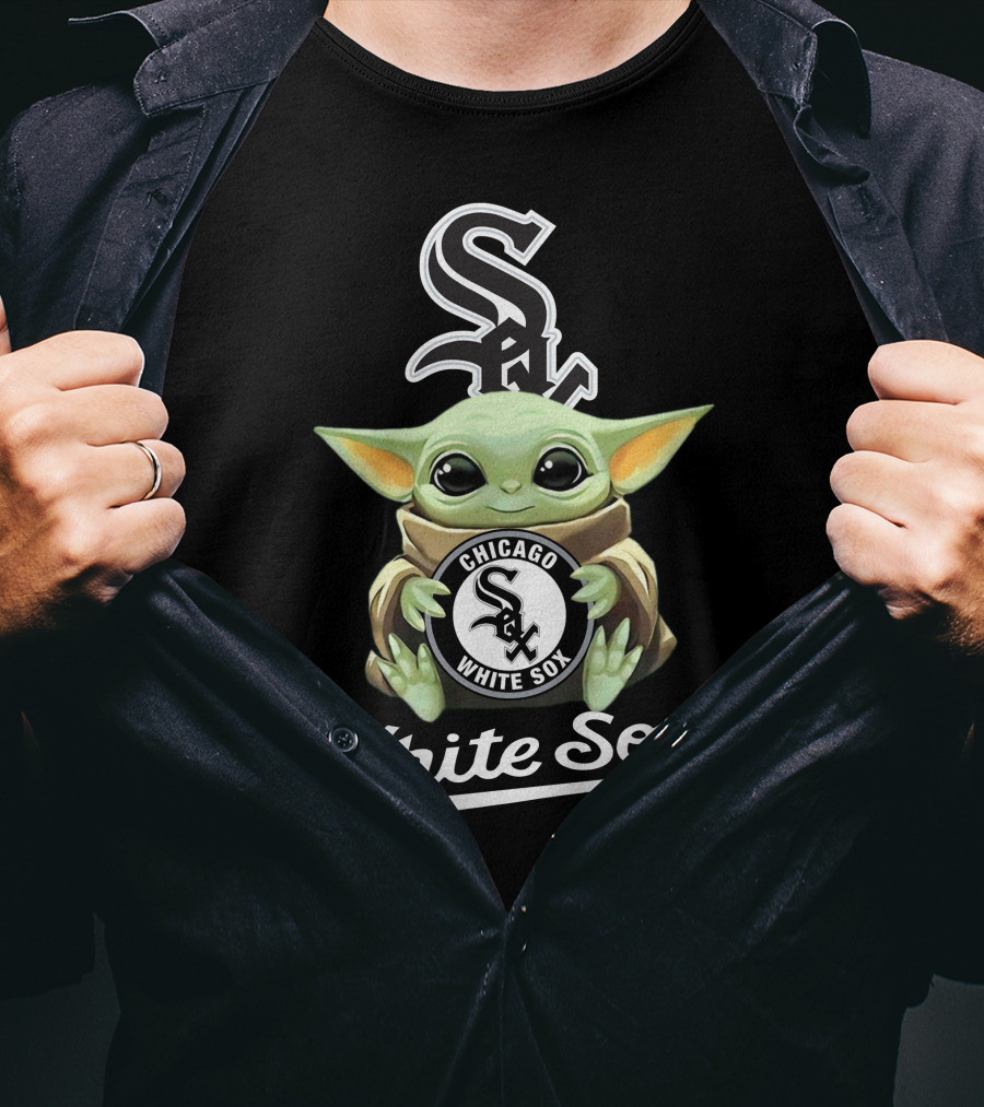 Chicago White Sox Baby Yoda Logo Star Wars Fans T-Shirt