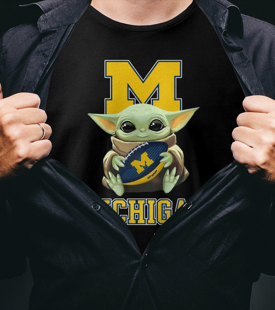 Michigan Wolverines Baby Yoda Football Fan Character M T-Shirt