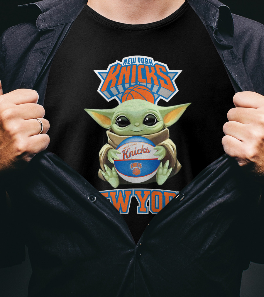 New York Knicks Baby Yoda Holding Basketball T-Shirt