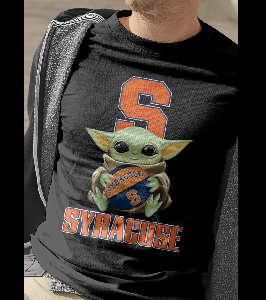 Syracuse Baby Yoda Holding Orange Basketball With Syracuse T-Shirt