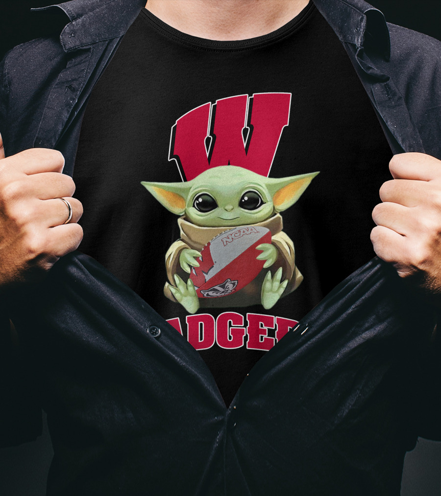 Wisconsin Badgers Baby Yoda Ncaa Football T-Shirt