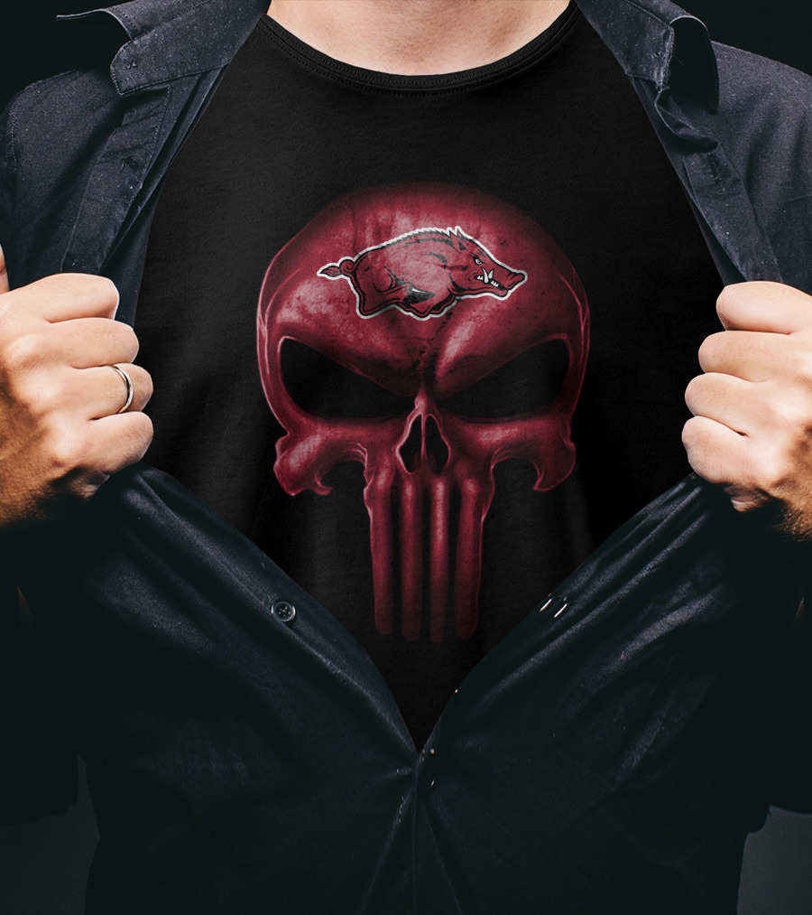 Arkansas Razorbacks Skull Punisher T-Shirt