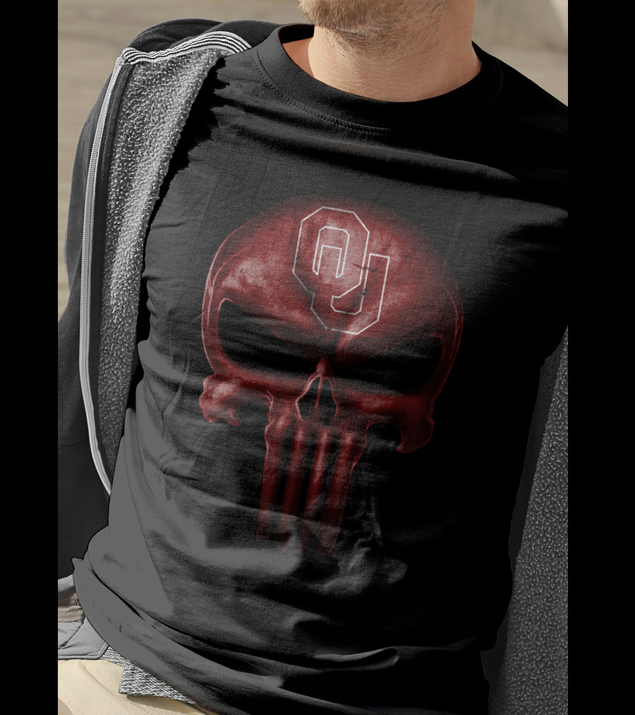 Oklahoma Sooners Skull Punisher Style T-Shirt