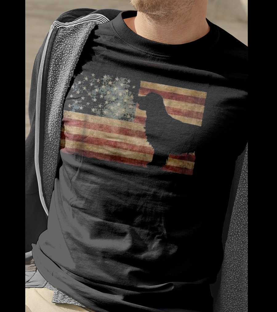 Golden Retriever Silhouette American Flag T-Shirt