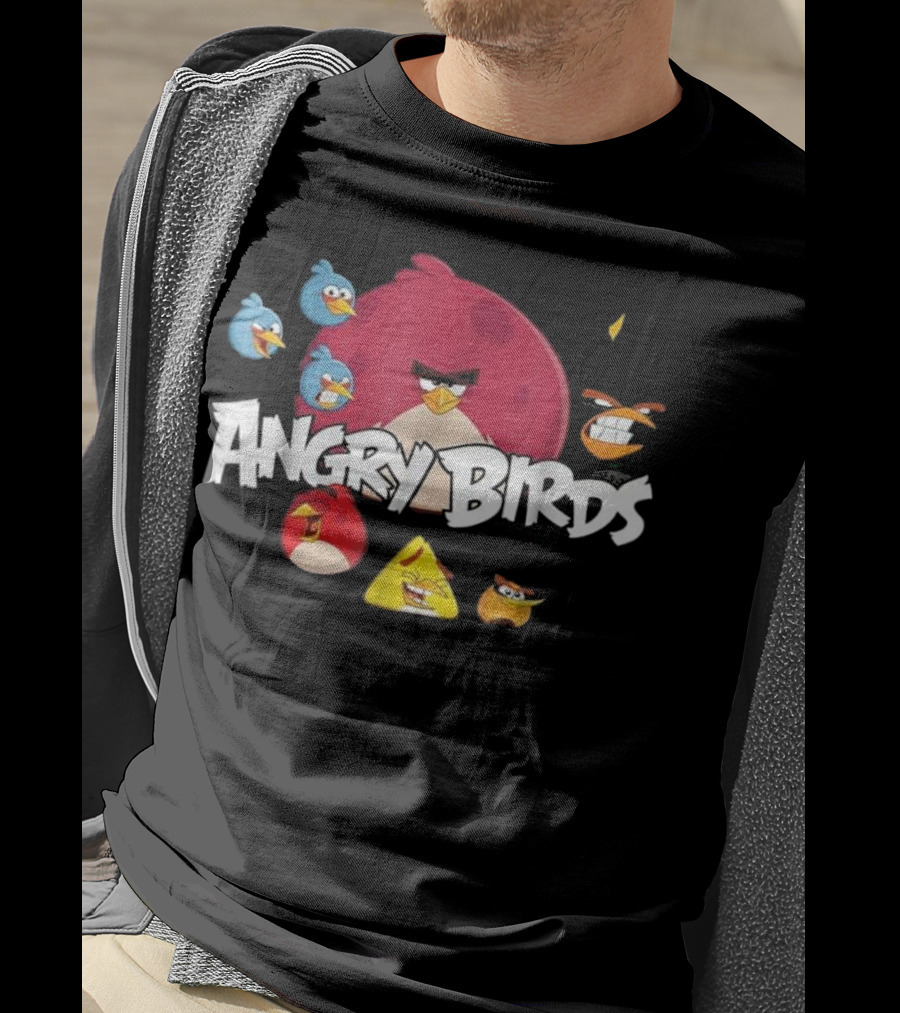 Angry Birds Group Shot Red Yellow Blue Characters T-Shirt