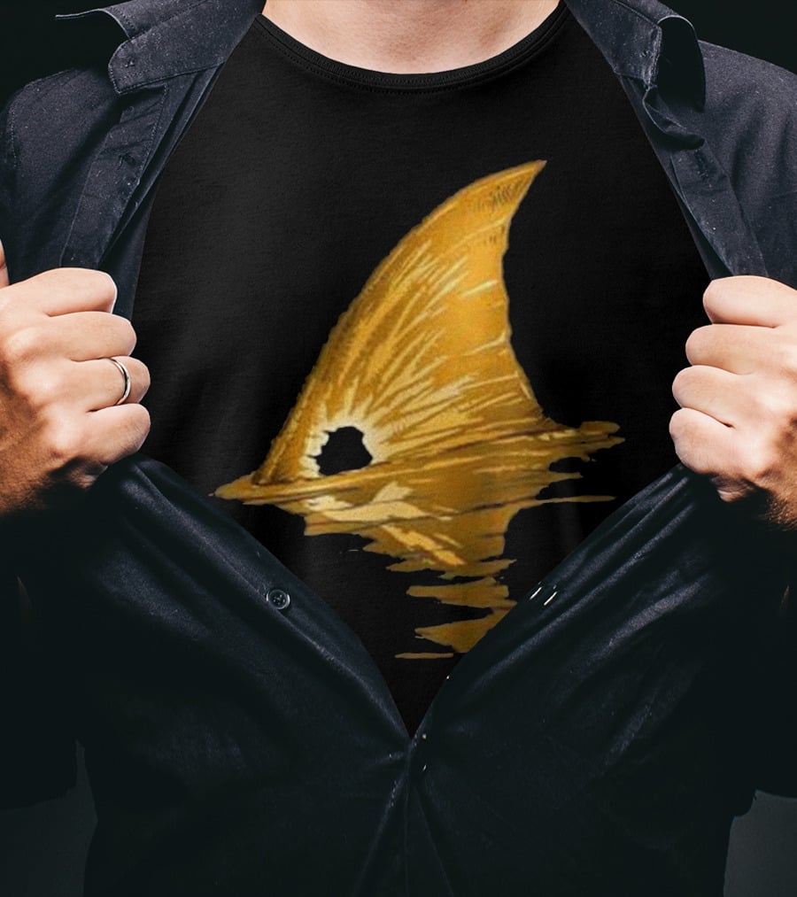 BACK PRINT Tailing Redfish Red Drum Fin T-Shirt