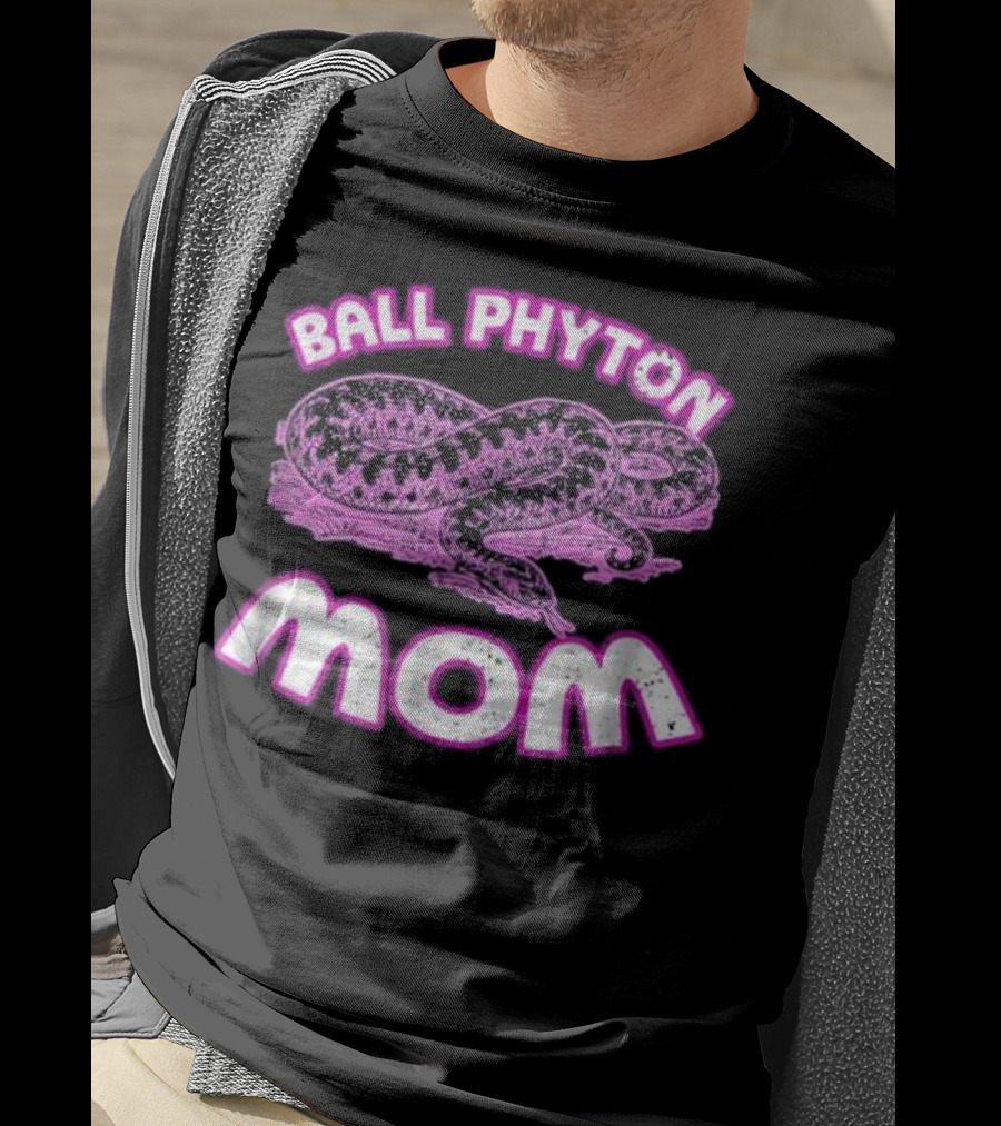 Ball Phyton Mom Snake T-Shirt