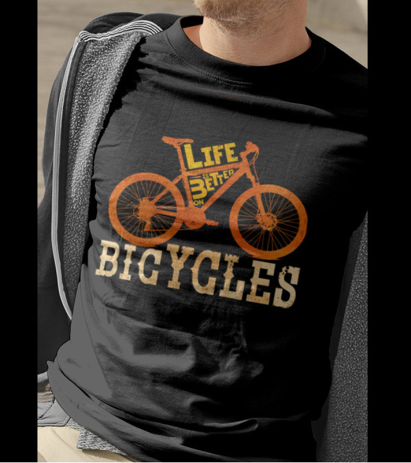 Life Is Better On Bicycles Vintage Cycling T-Shirt