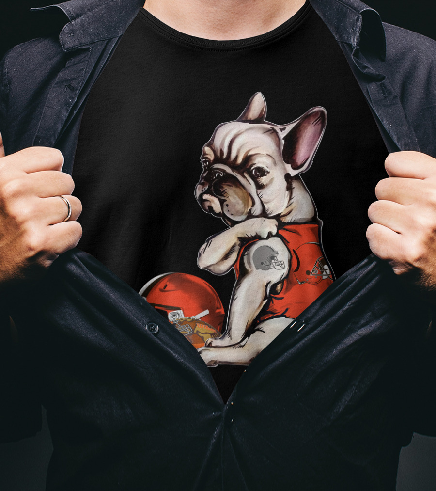 Cleveland Browns Pug Football Helmet And Jersey T-Shirt