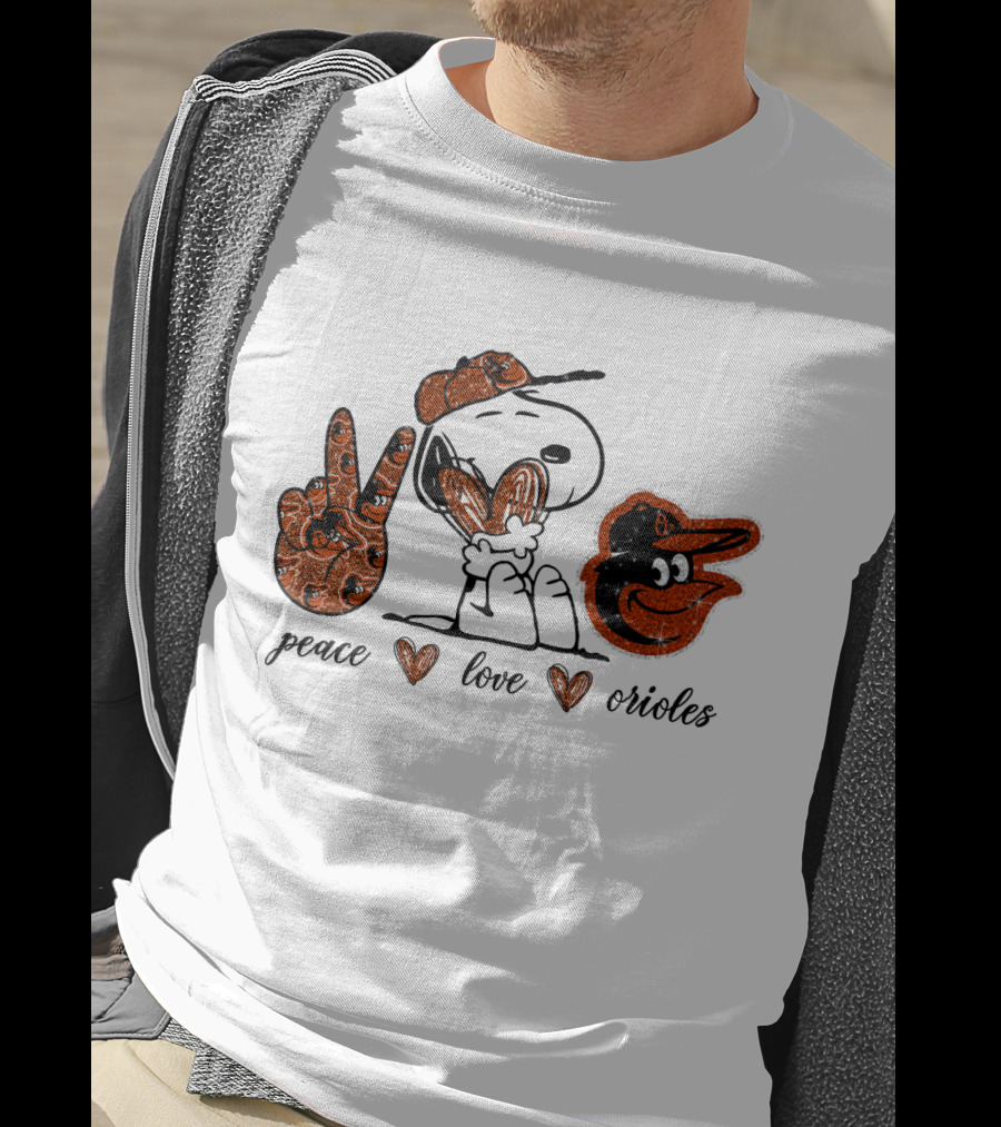 Peace Love Orioles Snoopy Cheerful Baltimore Baseball Spirit T-Shirt