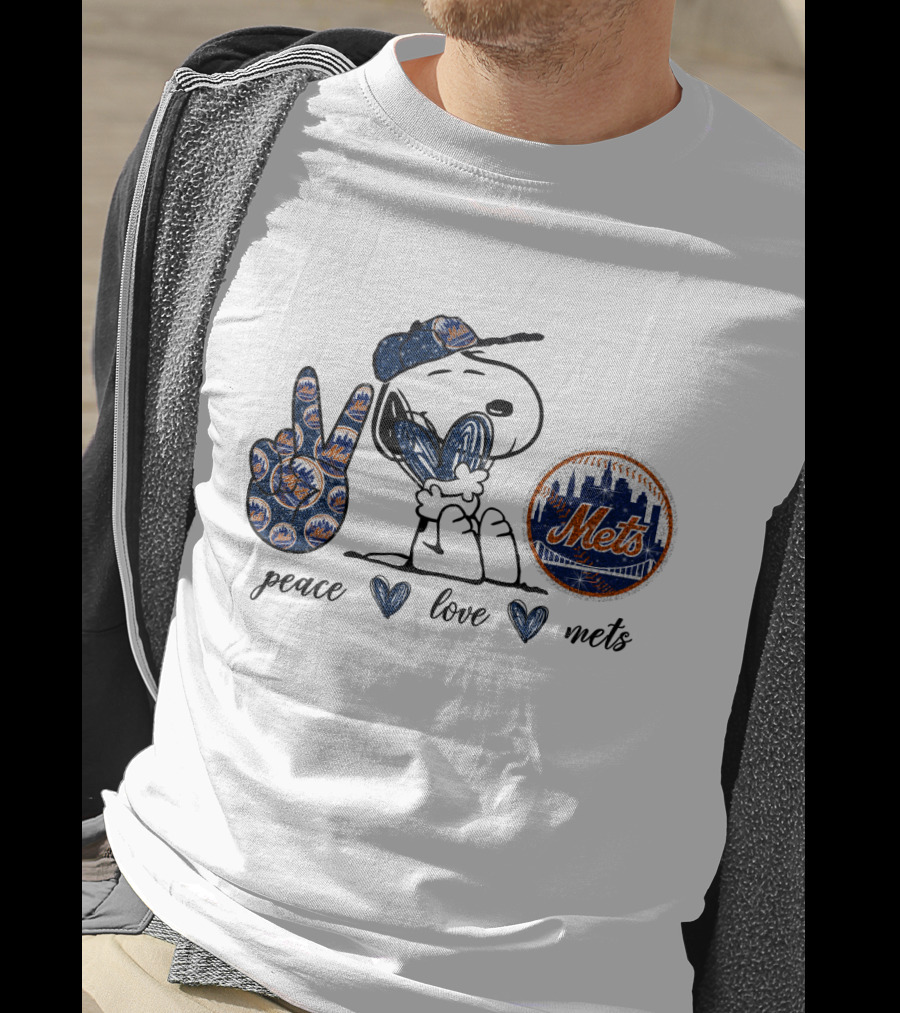 Peace Love Mets Snoopy T-Shirt