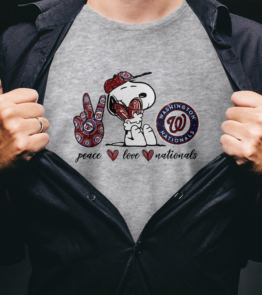Peace Love Washington Nationals Snoopy MLB Fan T-Shirt