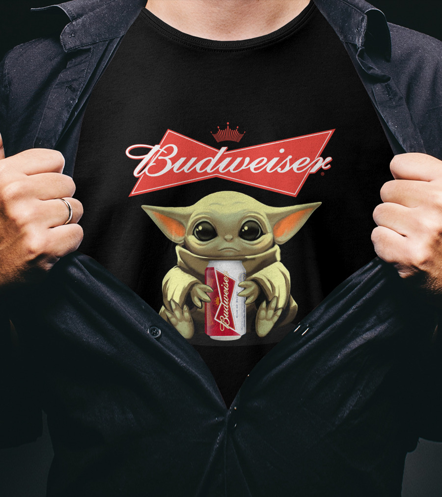 Budweiser Baby Yoda Holding Beer Can T-Shirt