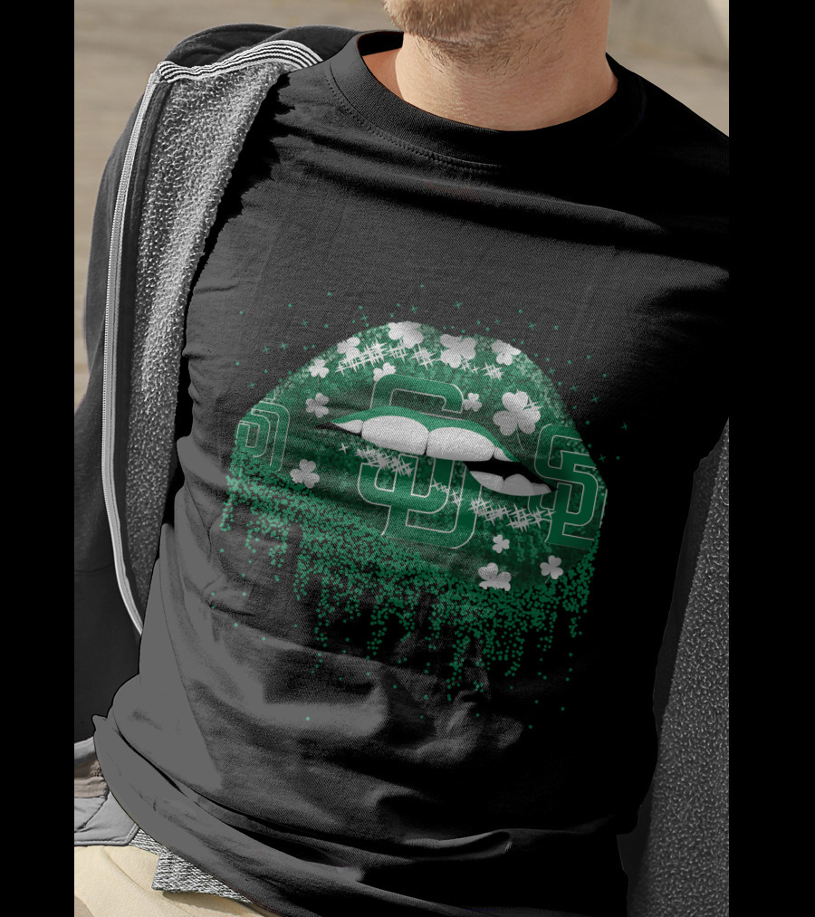 San Diego Padres Shamrock Green Lips Sparkle T-Shirt