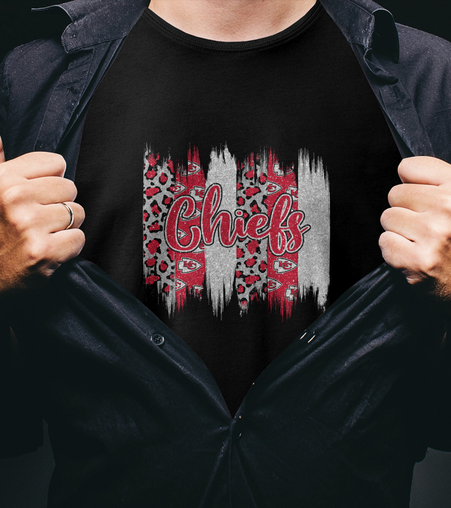 Chiefs Brushstroke Leopard Glitter T-Shirt