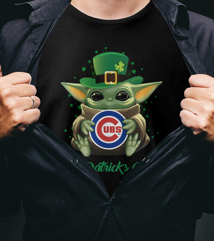 St. Patrick's Day Chicago Cubs Baby Yoda T-Shirt