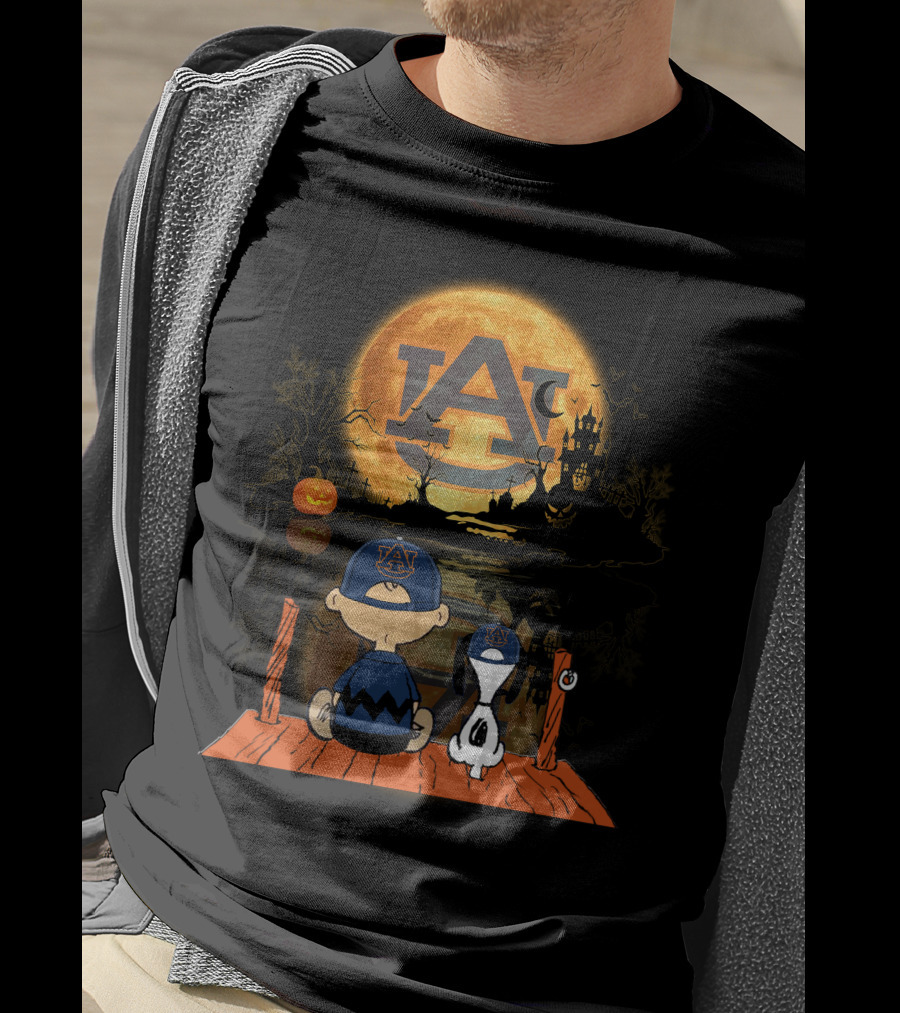 Auburn Tigers Halloween Moonlit Peanuts Reflection T-Shirt