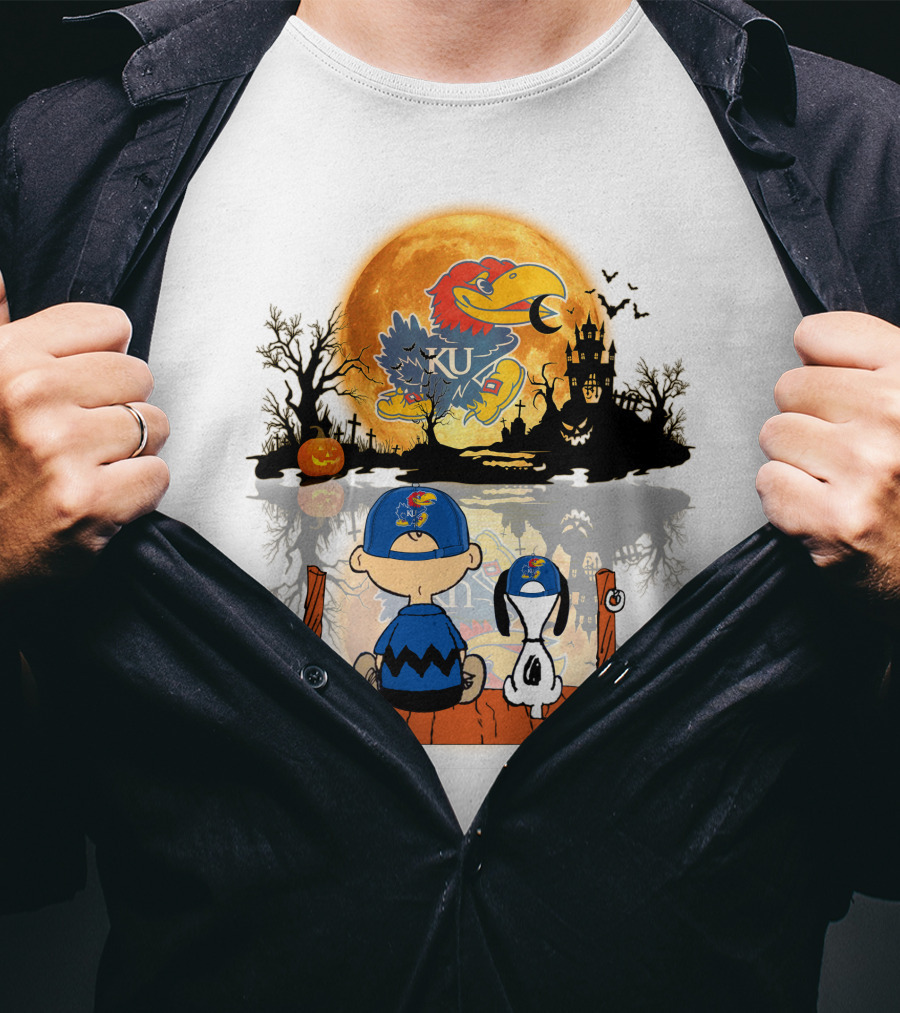 Kansas Jayhawks Halloween KU  Peanuts Moon Charlie Brown Snoopy Pumpkin T-Shirt
