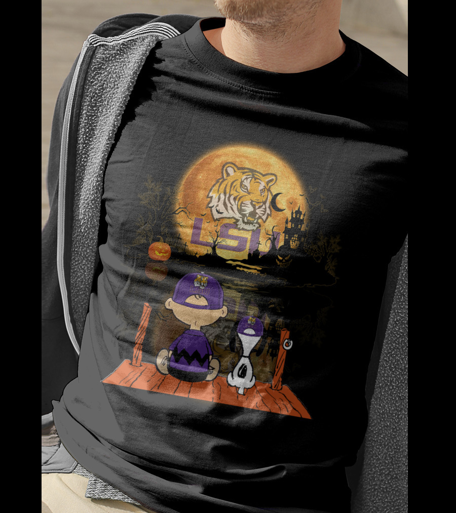 LSU Tigers Halloween Full Moon Pumpkin  T-Shirt