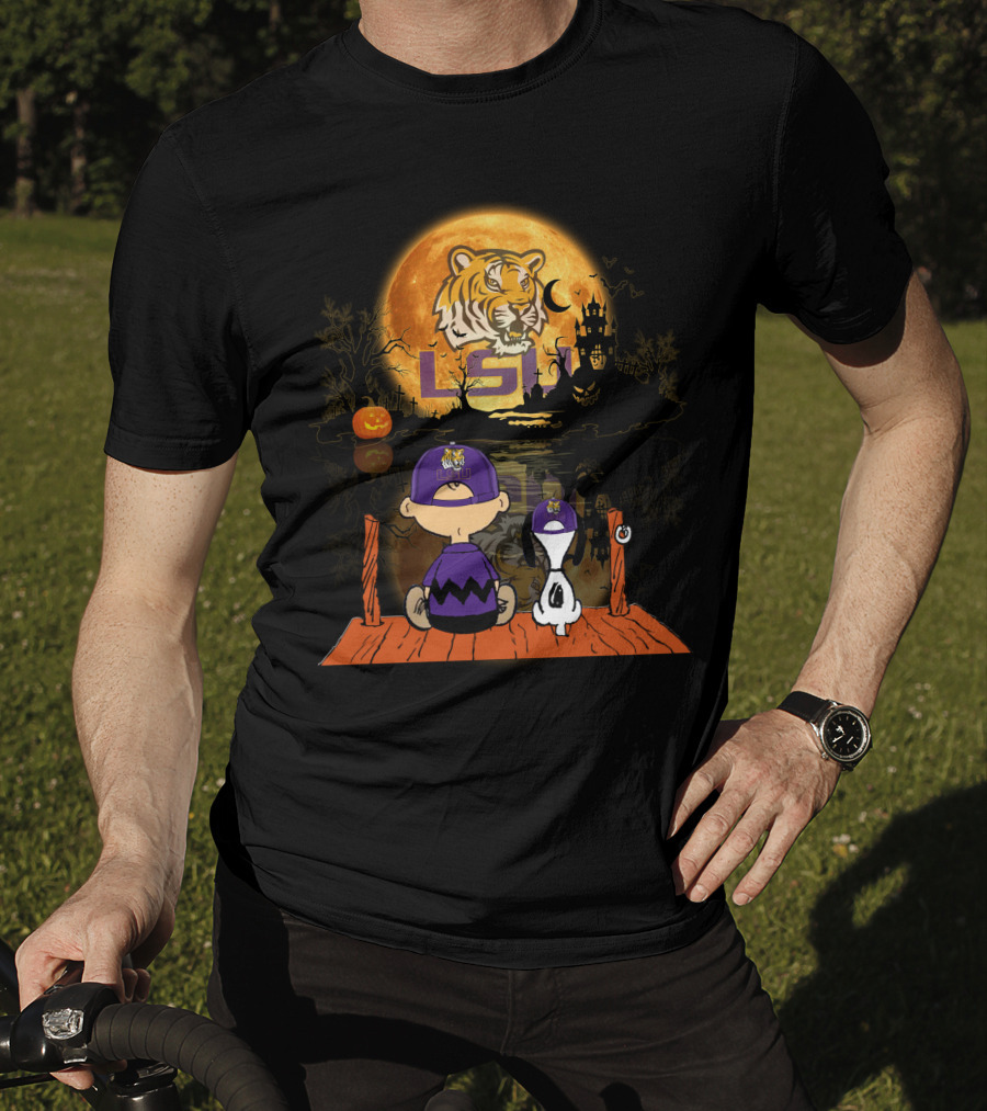 LSU Tigers Halloween Full Moon Pumpkin  T-Shirt
