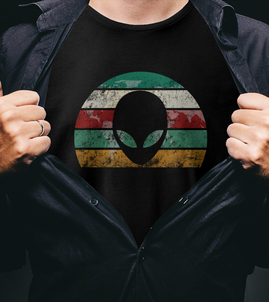 Retro Alien Stripes UFO Vintage Space T-Shirt