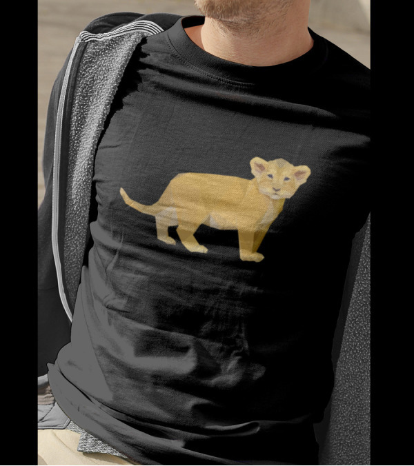 Adorable Lion Cub Low-Poly Triangular Geometric T-Shirt