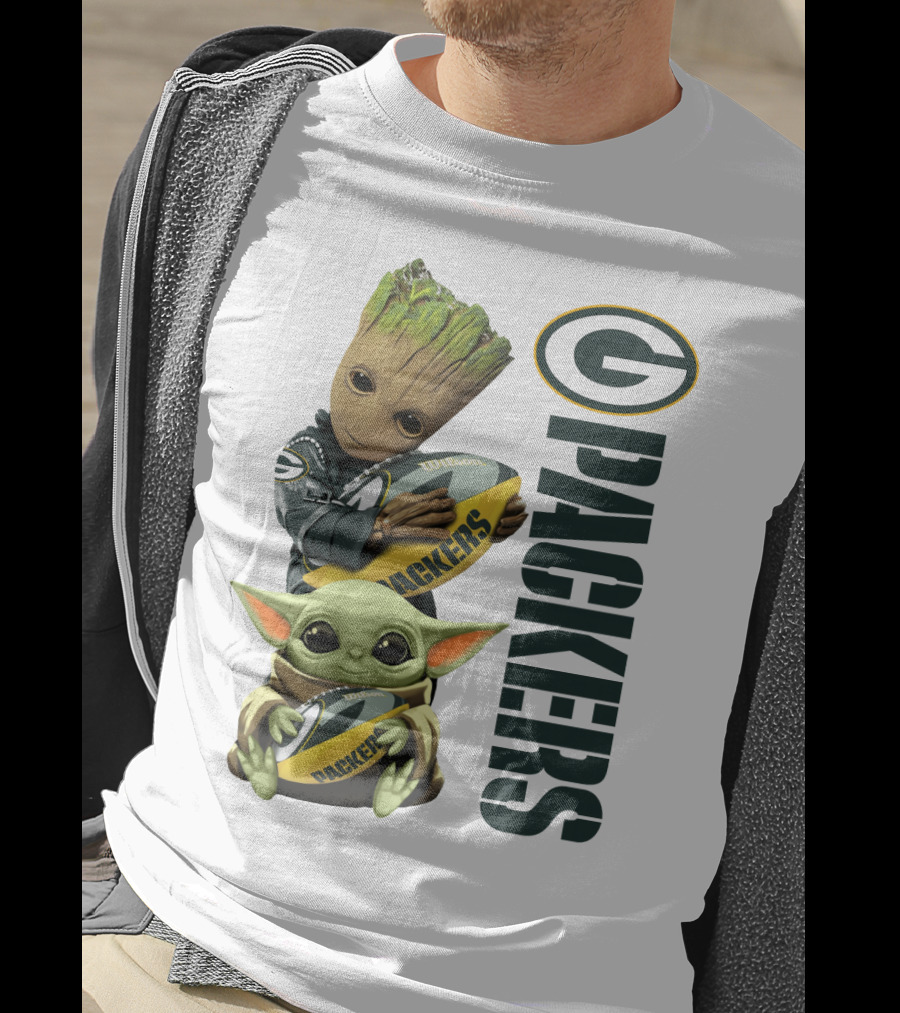 Baby Groot And Baby Yoda With Packers Football T-Shirt