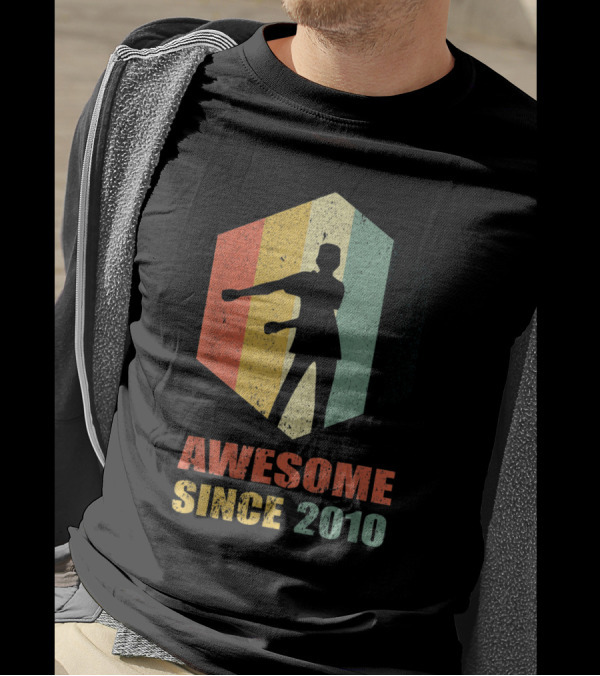 Awesome Since 2010 Vintage Floss Dance For 10 Year Old T-Shirt