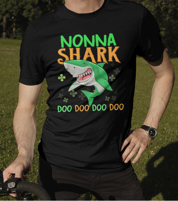 Nonna Shark Doo Doo Doo St Patricks Day Irish Shamrock T-Shirt