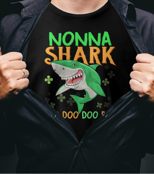 Nonna Shark Doo Doo Doo St Patricks Day Irish Shamrock T-Shirt